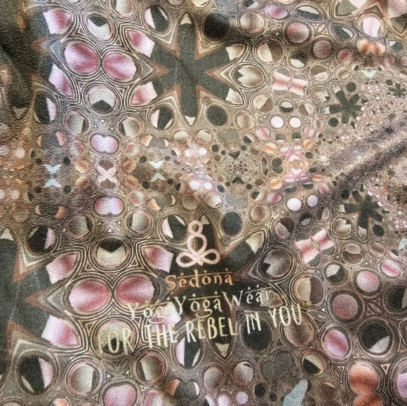 Wrap Around pants. Available In Other Designs N Colors S/M And M/L - Picture 8 of 13